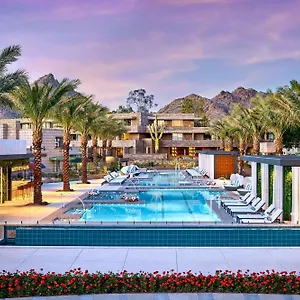 Arizona Biltmore, Lxr & Курортный комплекс