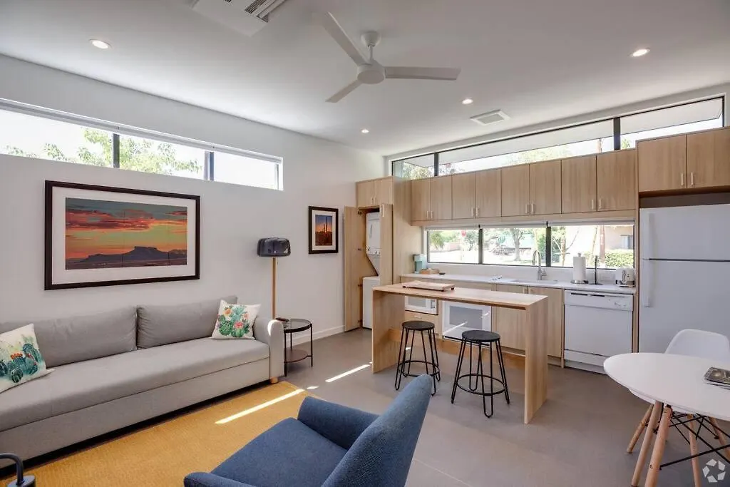 Unique Design 2-Bedroom Apartment - 80 Walkscore! Phoenix